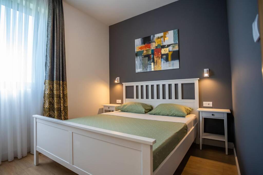 The Boy Next Door Apartment Белград Екстериор снимка